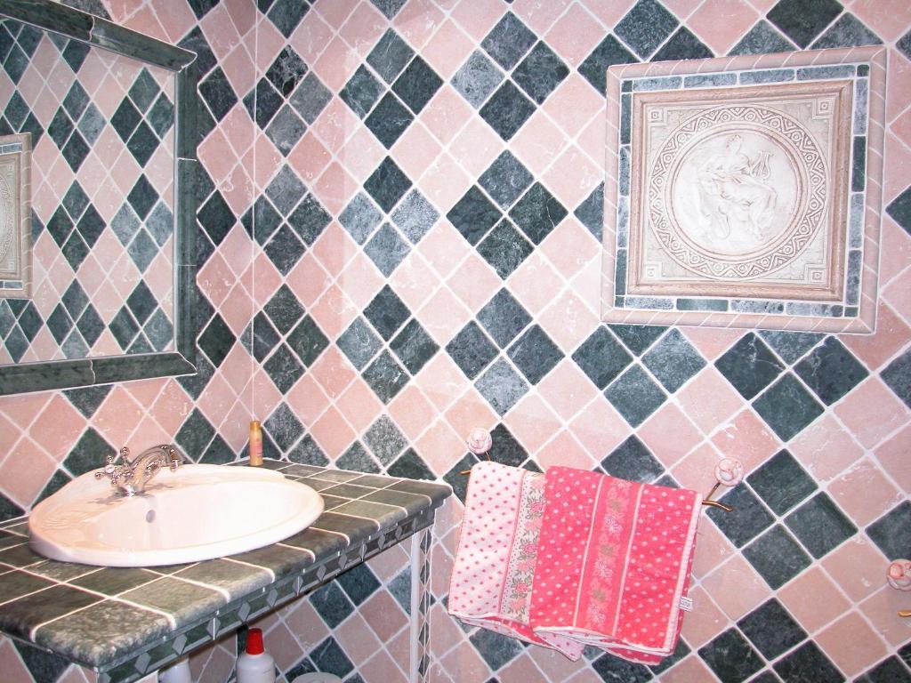 Bed and Breakfast Le Mazet De La Dame Barbentane Habitación foto